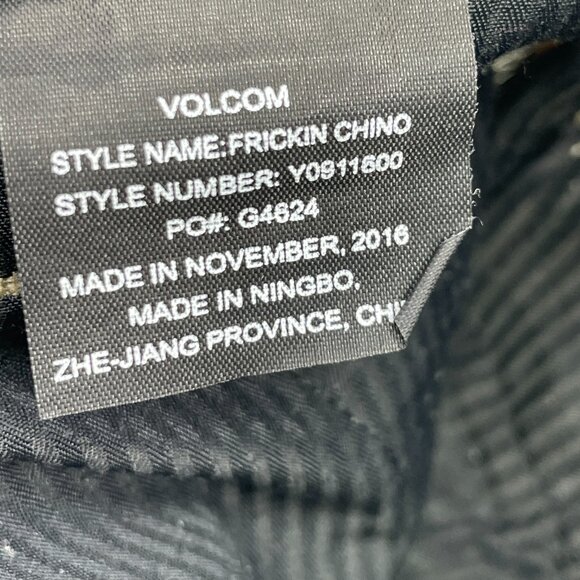 Volcom Baby Toddler Boy 2-Piece Outfit Blue Striped Shirt & Khaki Shorts Set 2T - Picture 11 of 12